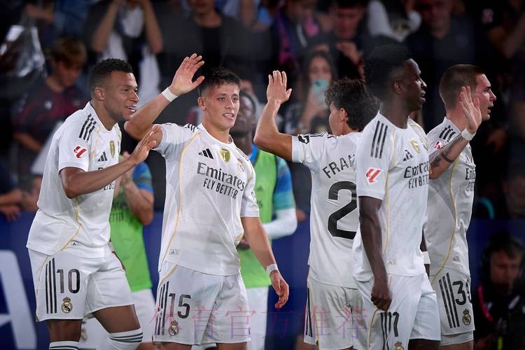 西甲-阿扎尔险破门!皇马0-0结束10连胜 仍6分领跑 西甲-阿扎尔险破门!皇马0-0结束10连胜 仍6分领跑